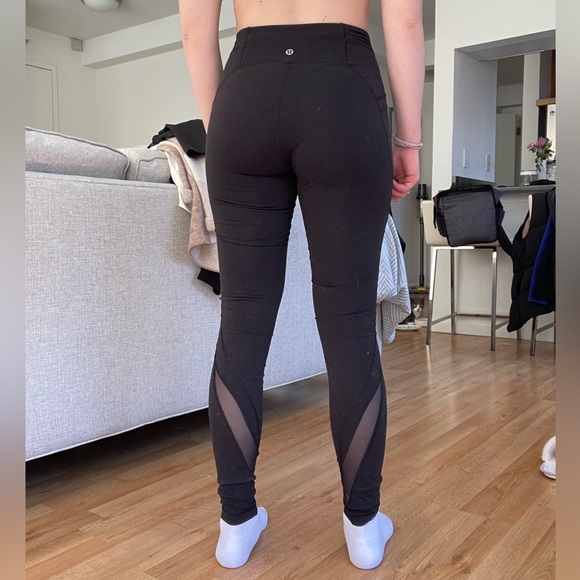 Lululemon Black legging - Picture 3 of 4